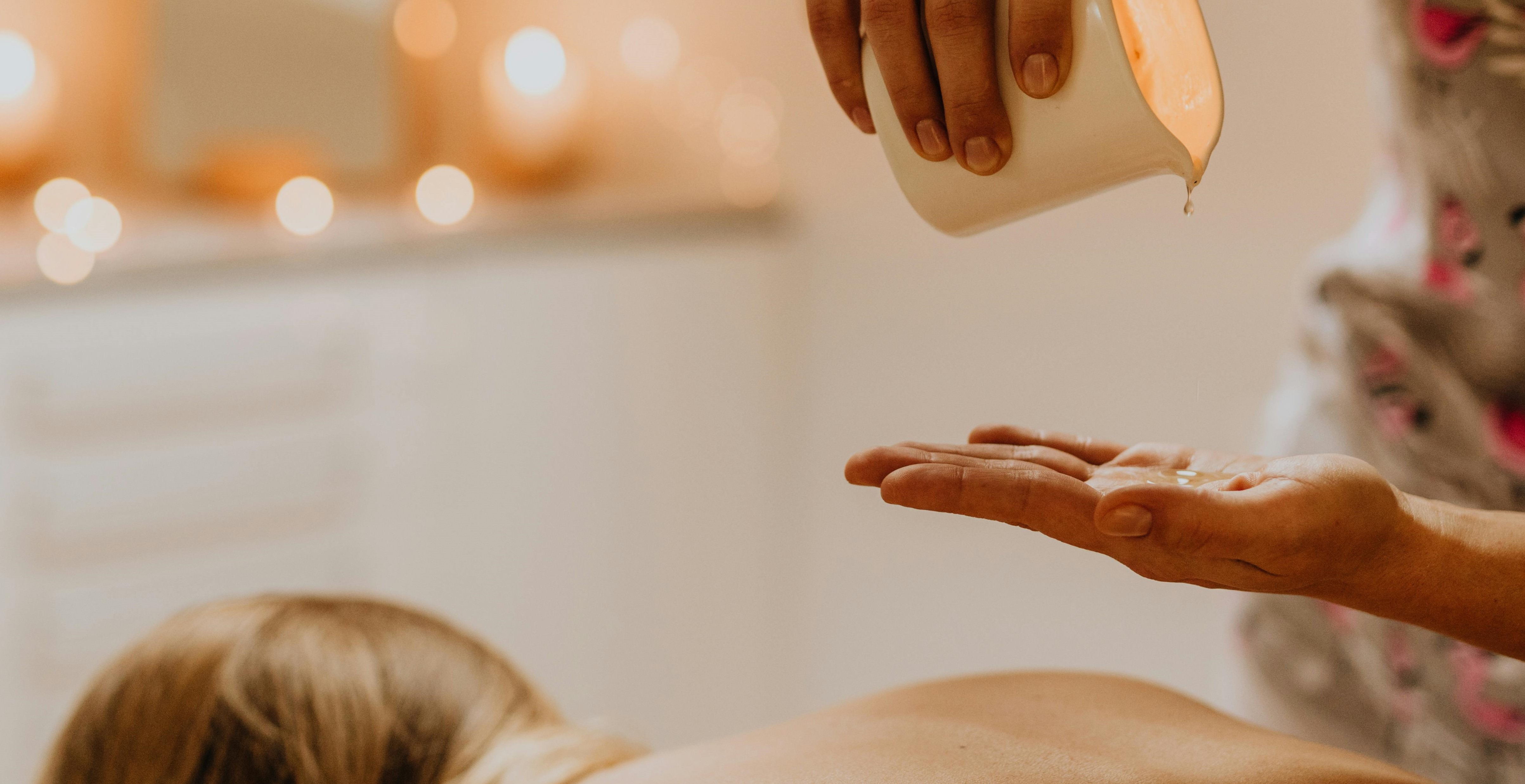 Hot candle massage